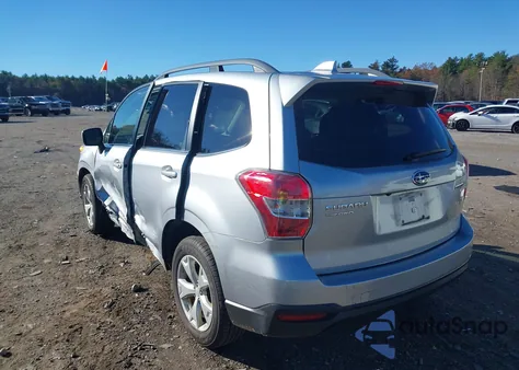 2016 Subaru Forester 2.5I Limited z USA, uszkodzony, nr VIN JF2SJAKC7GH457713